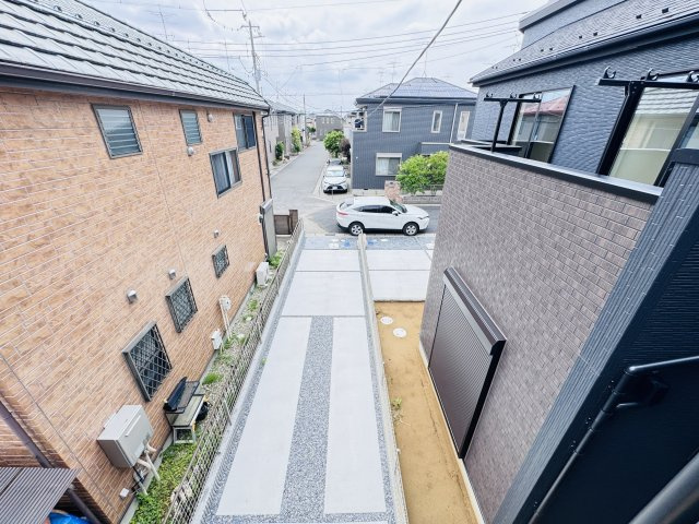 松戸市松飛台新築戸建【松飛台第二小学校:4分】の展望|バルコニーより道路側眺望