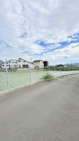 太宰府市坂本3丁目　売り土地の前面道路含む現地写真|前面道路含む現地写真です
