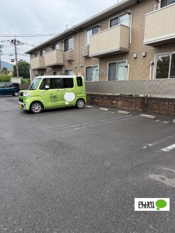 【駐車場】 | さくらＨＩＬＬ　A棟 | 駐車場