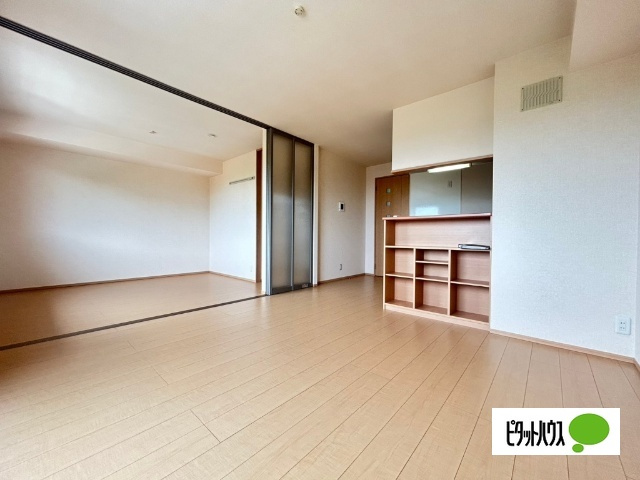 【居間・リビング】 | さくらＨＩＬＬ　A棟