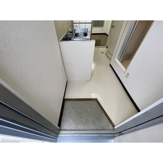 【玄関】 | ケー・アトール | 他部屋写真