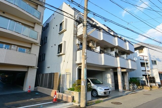 ★お問い合わせはタウンハウジングまで★