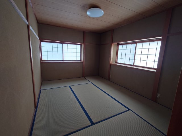 稲代貸家の和室|2階