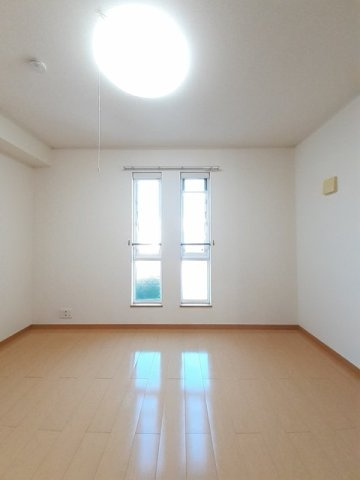 クロンドールⅡの内装|中はこのようになっています