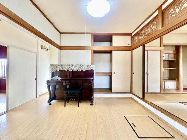 【居間・リビング】 | 垂水区舞子坂1丁目　中古戸建