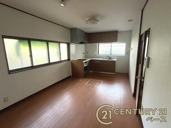 香芝市関屋北７丁目　一戸建の居間・リビング|■現地撮影写真■