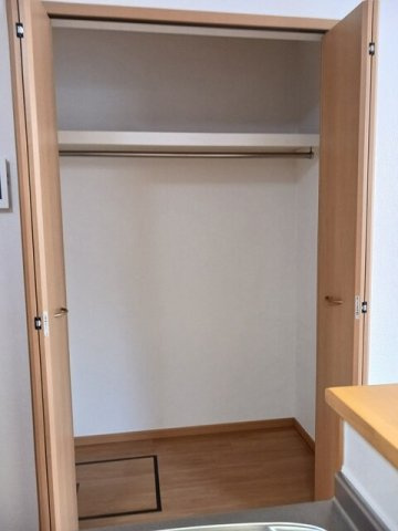 キャビン誠の収納