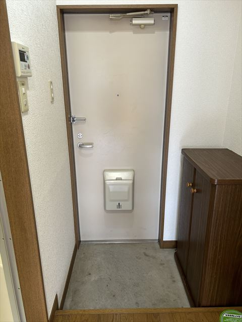 みはるハイツの玄関
