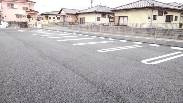 クローリス　Ⅰの駐車場