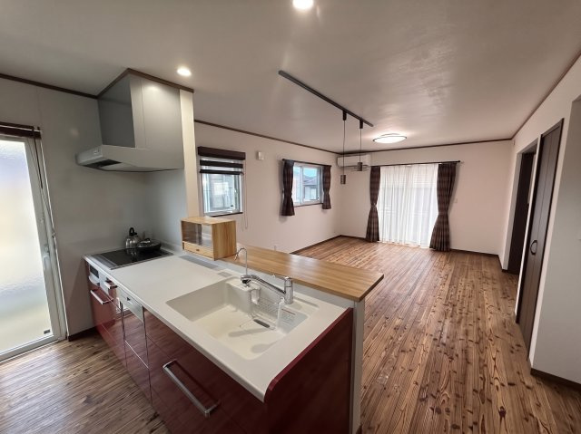 上福元町戸建てのキッチン|※AIで家具等を一部編集しております。