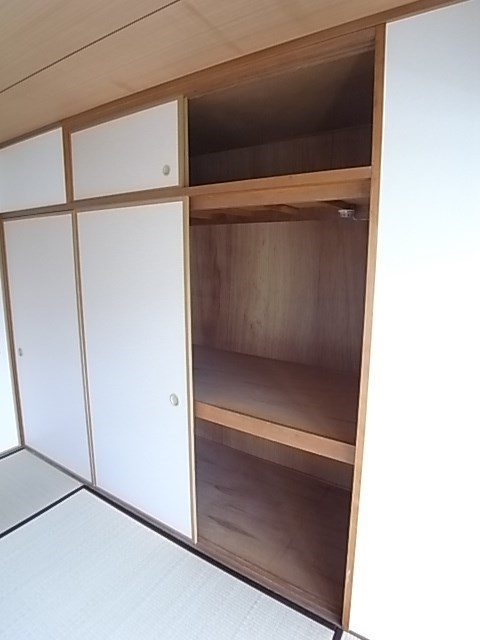 ラポール武庫之荘の収納
