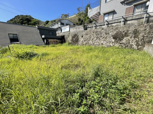 鹿児島県鹿児島市伊敷６丁目8-14の隣の外観