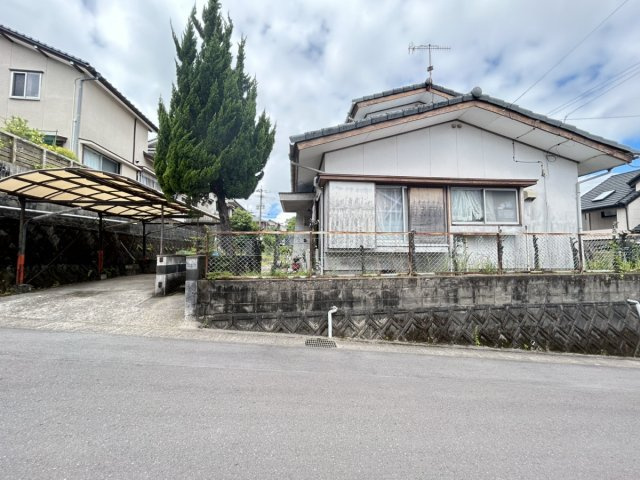 鹿児島県鹿児島市玉里団地１丁目51-8の外観