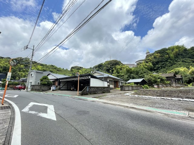 田上５の家　鹿児島県鹿児島市田上６丁目16-14の前面道路含む現地写真|前面道路含む現地写真です