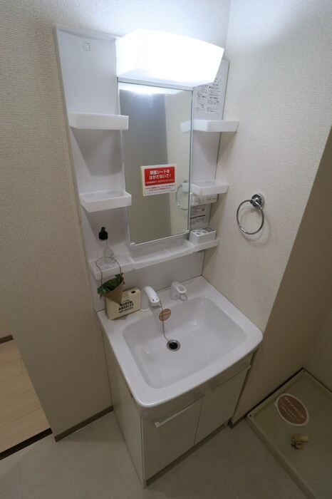 クレマティスの洗面所