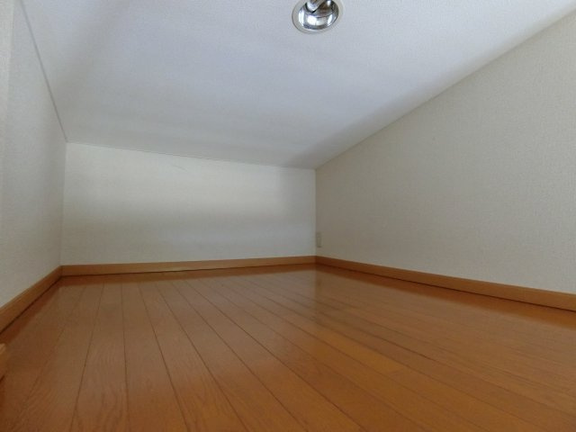 シャンポールＡの内装