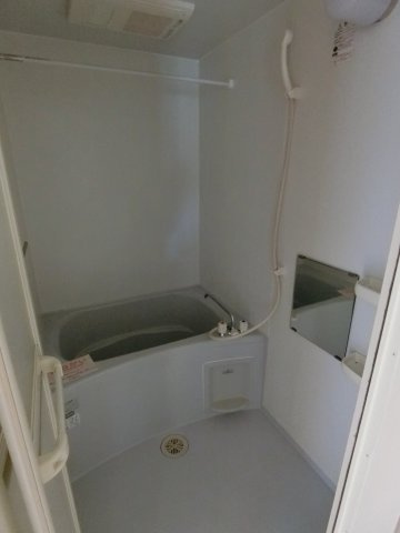 シャンポールＡの浴室
