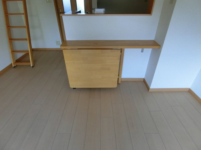 シャンポールＡの内装