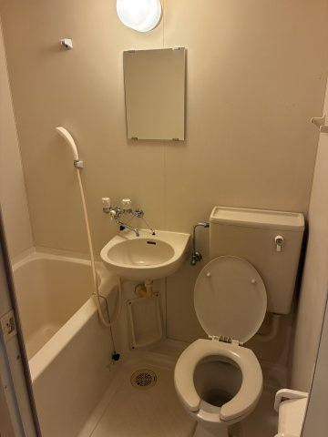 森島ビルⅡのトイレ|シンプルで使いやすいトイレです