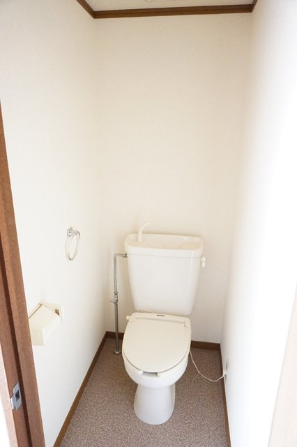 シティーハイツ　ライラックＣ棟のトイレ|ゆったりとした空間のトイレです