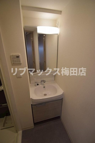 【洗面所】プレサンス梅田Ⅱ