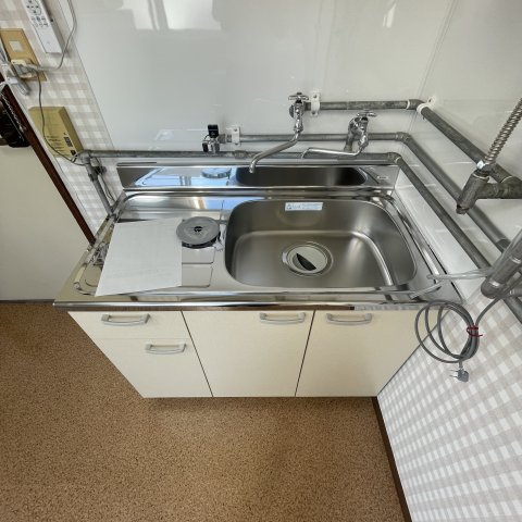 学）ハイツ六本木のキッチン