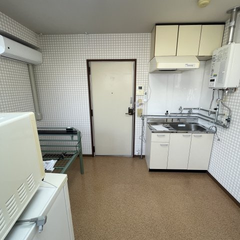 学）ハイツ六本木の内装