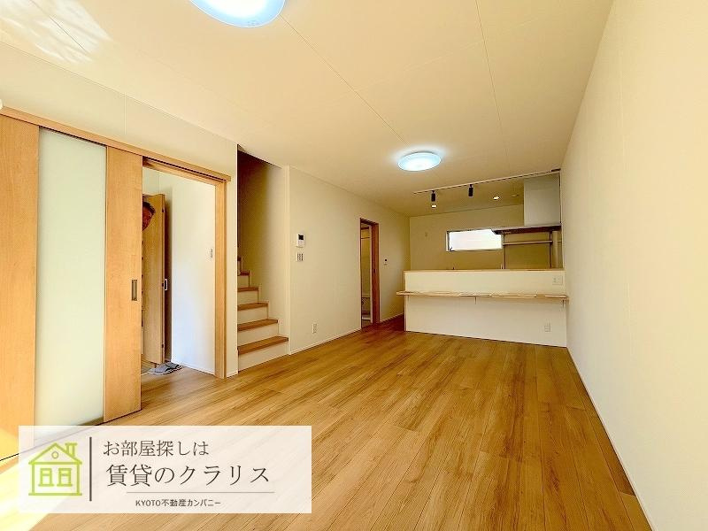 KYO STAGE KAZA（キョウステージ カザ）の居間・リビング