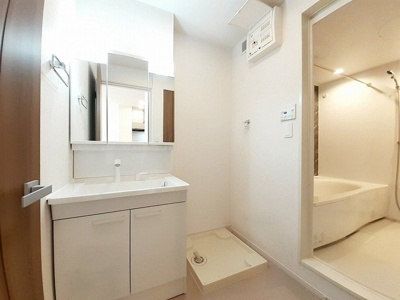 【洗面所】 | ティーダ水巻　Ａ | コンパクトで使いやすい洗面所