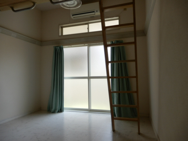 ローリエ霞ヶ丘の子供部屋