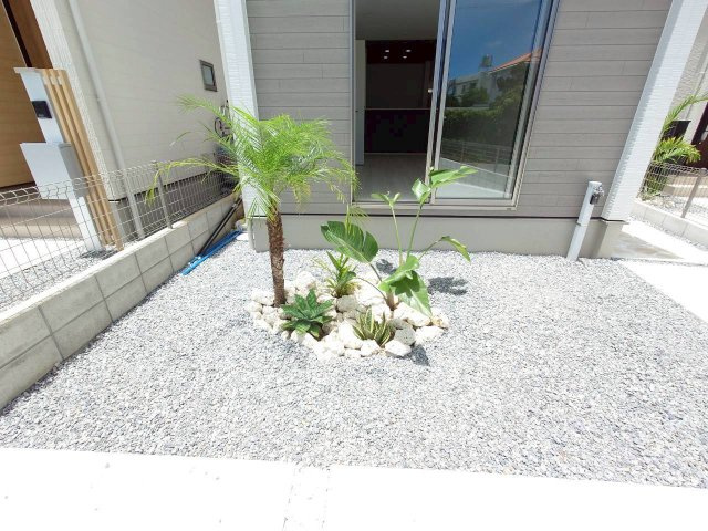 ★★うるま市西原－3号棟（全４棟）の庭