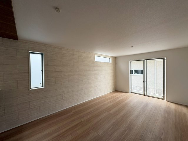 ★★うるま市西原－4号棟（全４棟）の洋室|落ち着いた色調の洋室です