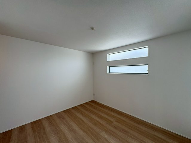 ★★うるま市西原－4号棟（全４棟）の洋室|個人の部屋や寝室として使える洋室です