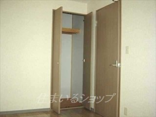 ジューエイハイツの収納