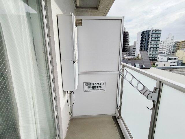 マイナビSTAYミライエ新小岩（ARTESSIMO PASSO）のバルコニー