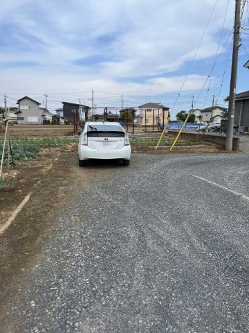 古河市東山田の前面道路含む現地写真|北側道路（2026年6月撮影）