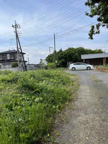 古河市東山田の前面道路含む現地写真|東側道路（2026年6月撮影）
