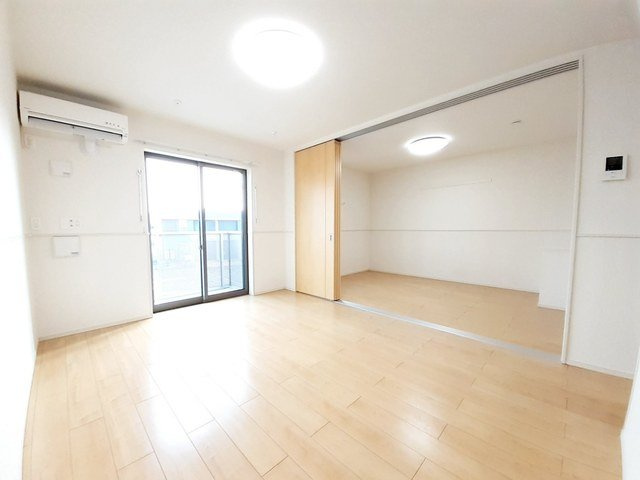コスモス　Ｉの寝室|使いやすい居間です