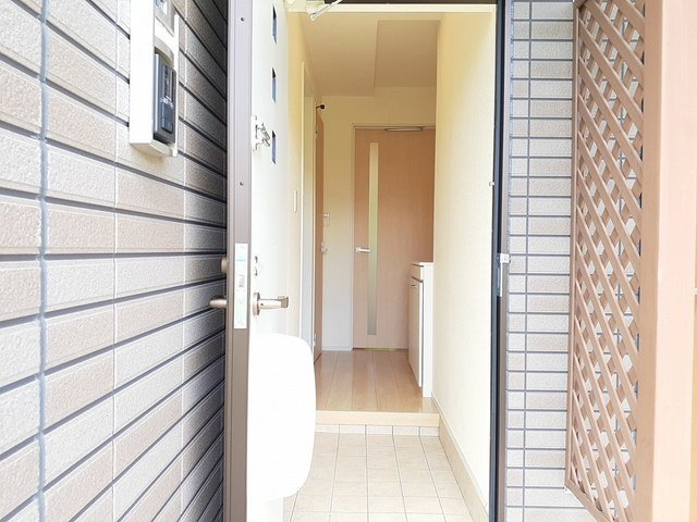 レクサス野村の玄関