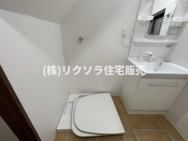 寿町　中古一戸建てのランドリースペース|ドラム式も設置可能
■物件内覧・資金計画相談・住宅ローン相談、リフォーム相談、お問合せ受付中■
※当日・翌日のご内覧、ご相談はお電話でのお問合せがスムーズです！