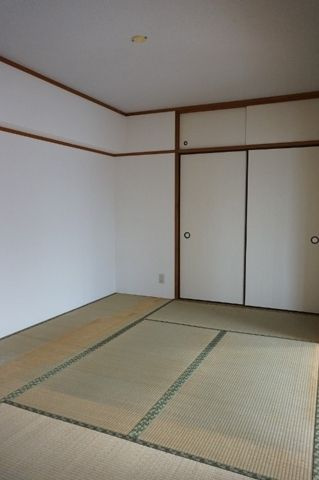 阿部南葛西第１マンションの和室