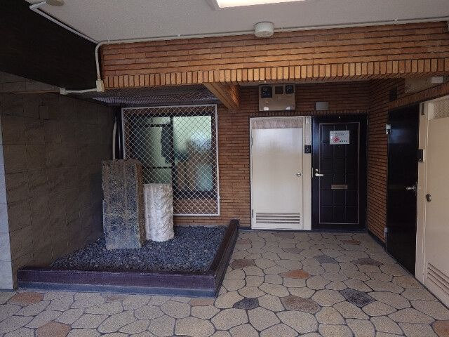 阿部南葛西第１マンションのエントランス