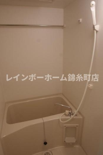 フォレスタM’ｓの浴室