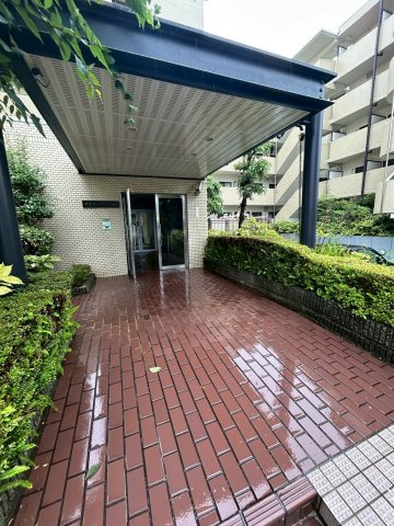 芦屋セントポリアのエントランス