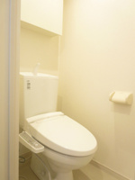 ゆったりとした空間のトイレです