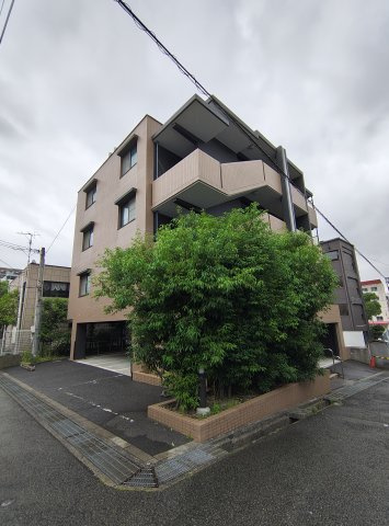 ロッソ王子の外観