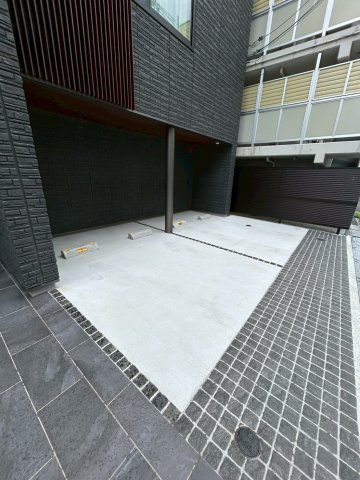 フォレナ神戸住吉の駐車場