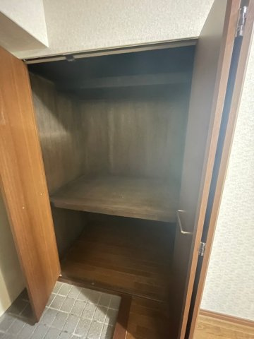 マンハイム板付の収納