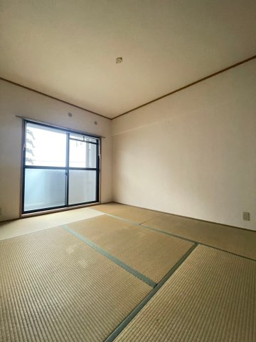 マンハイム板付の和室