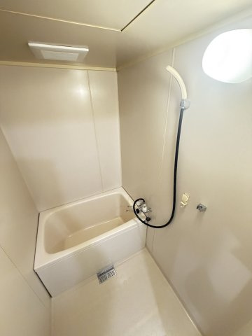 サンハイツ元町の浴室